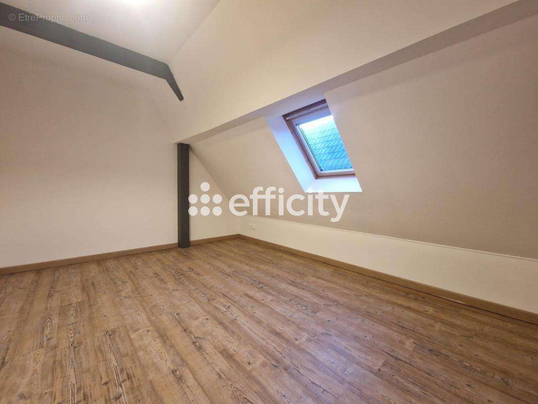Appartement rénové - photo 2