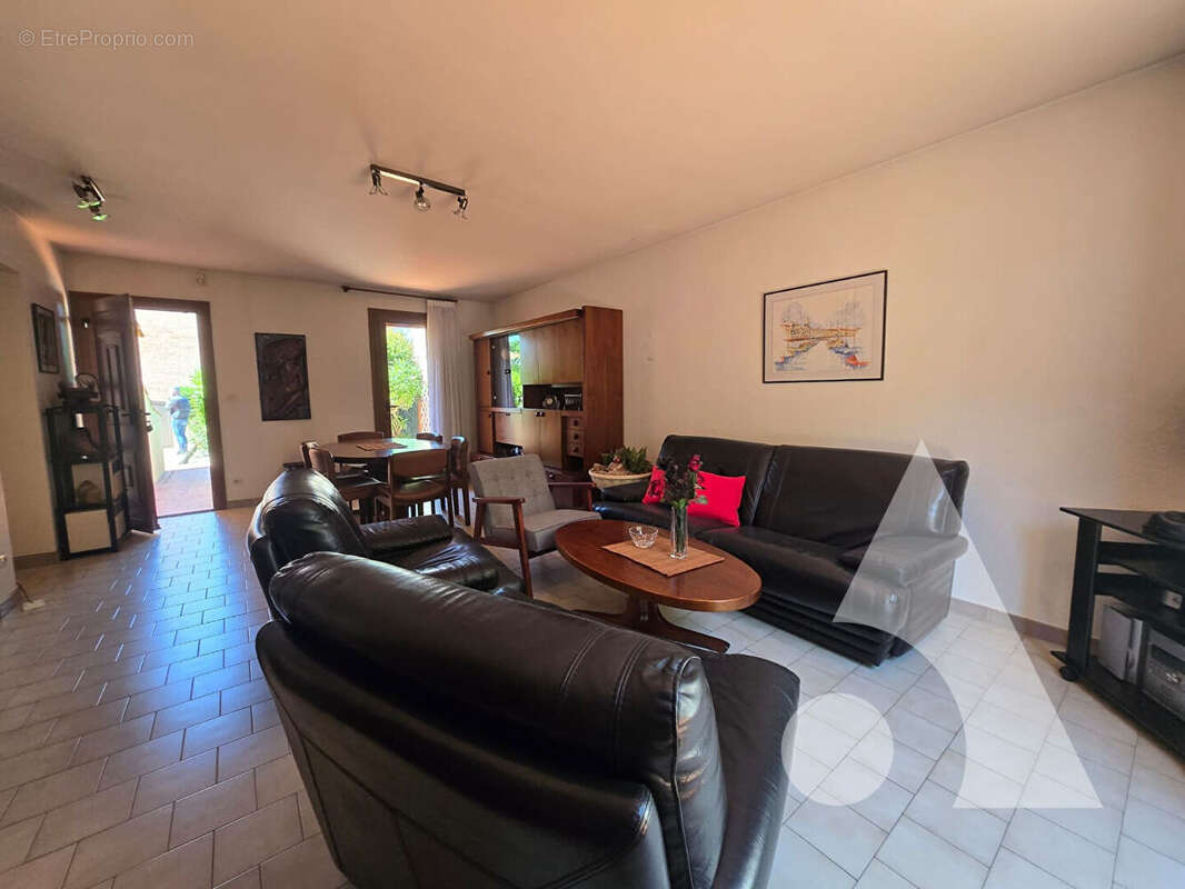 Maison à MARSEILLE-10E