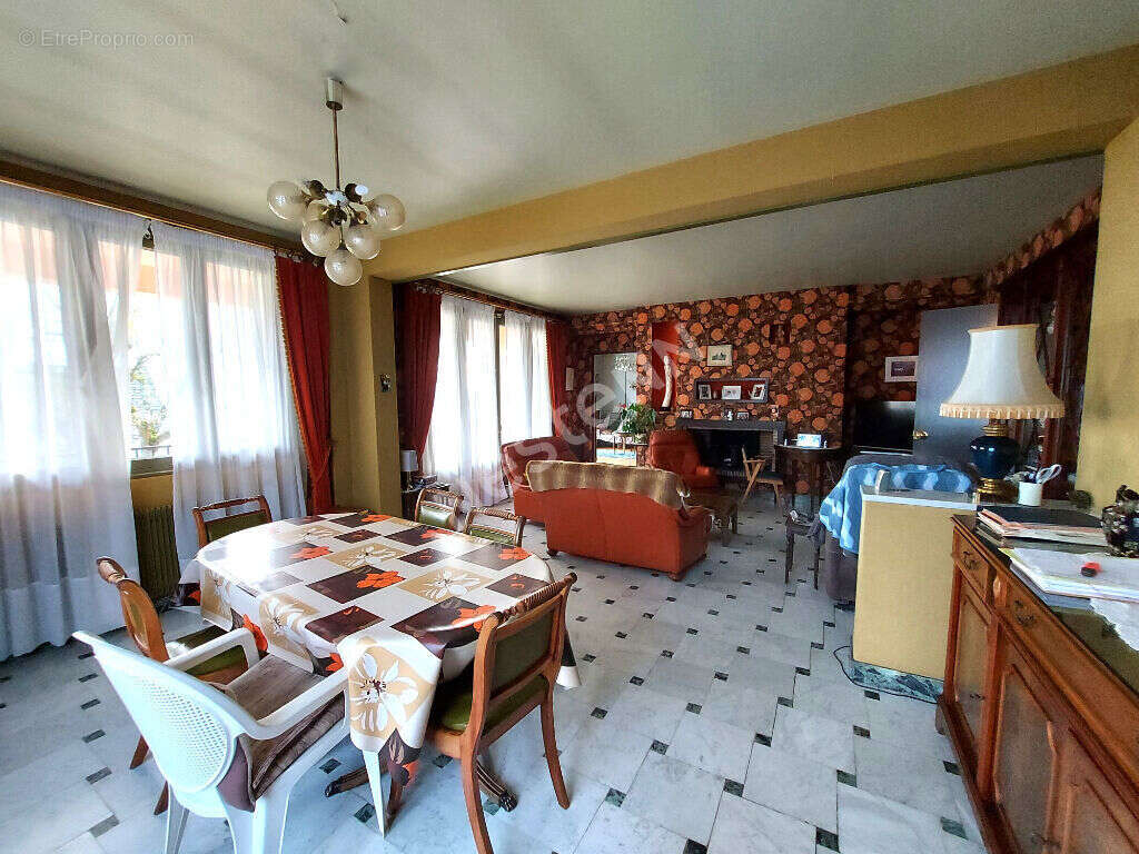 Maison à BEAURIEUX