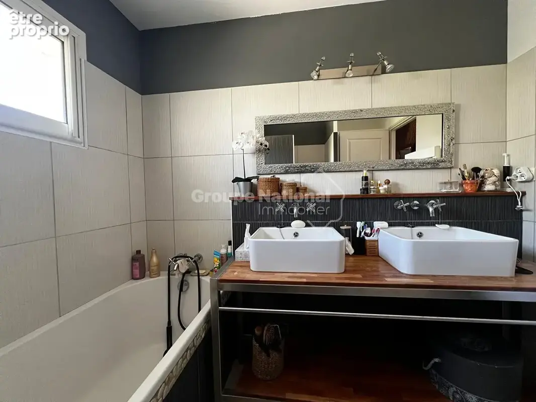 COUP DE COEUR À UCHAUD Magnifique Villa plain pied 4 chambres piscine - photo 6