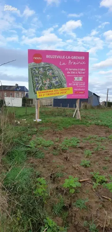 Terrain à BEUZEVILLE-LA-GRENIER