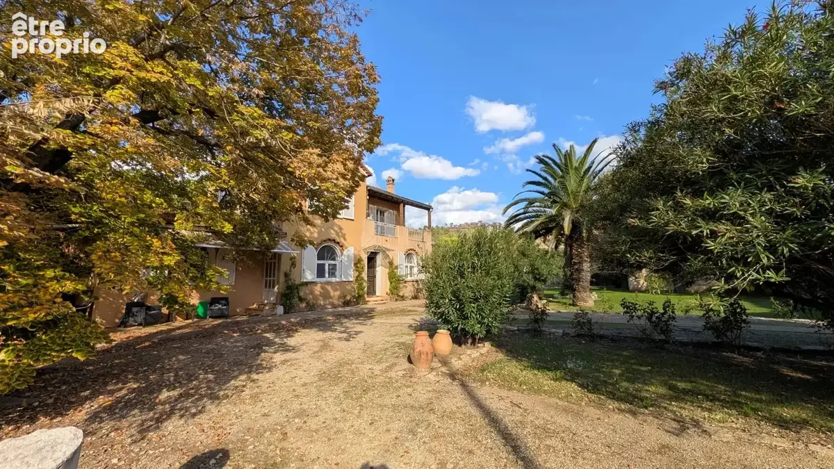 MONTFORT SUR ARGENS : Propriété fort potentiel - photo 12