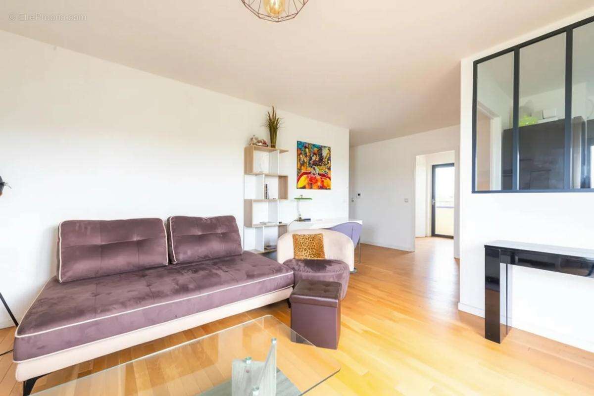 Appartement à RUEIL-MALMAISON