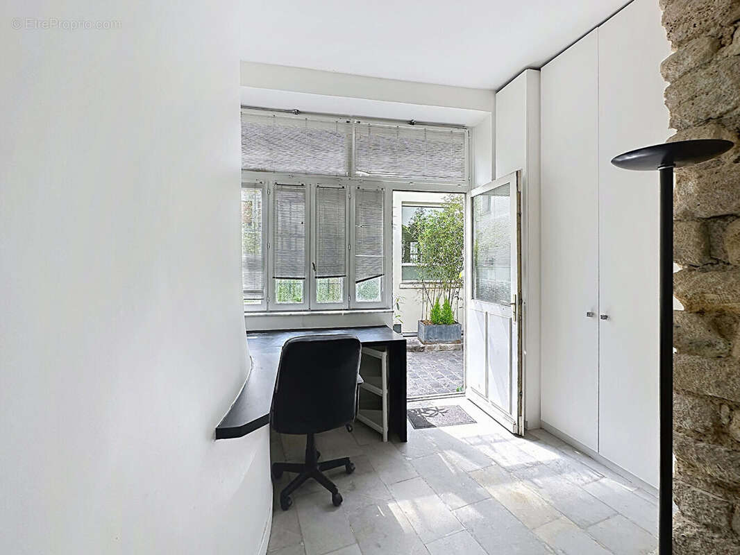 Appartement Paris 1 pièce(s) 30 m2 - photo 5