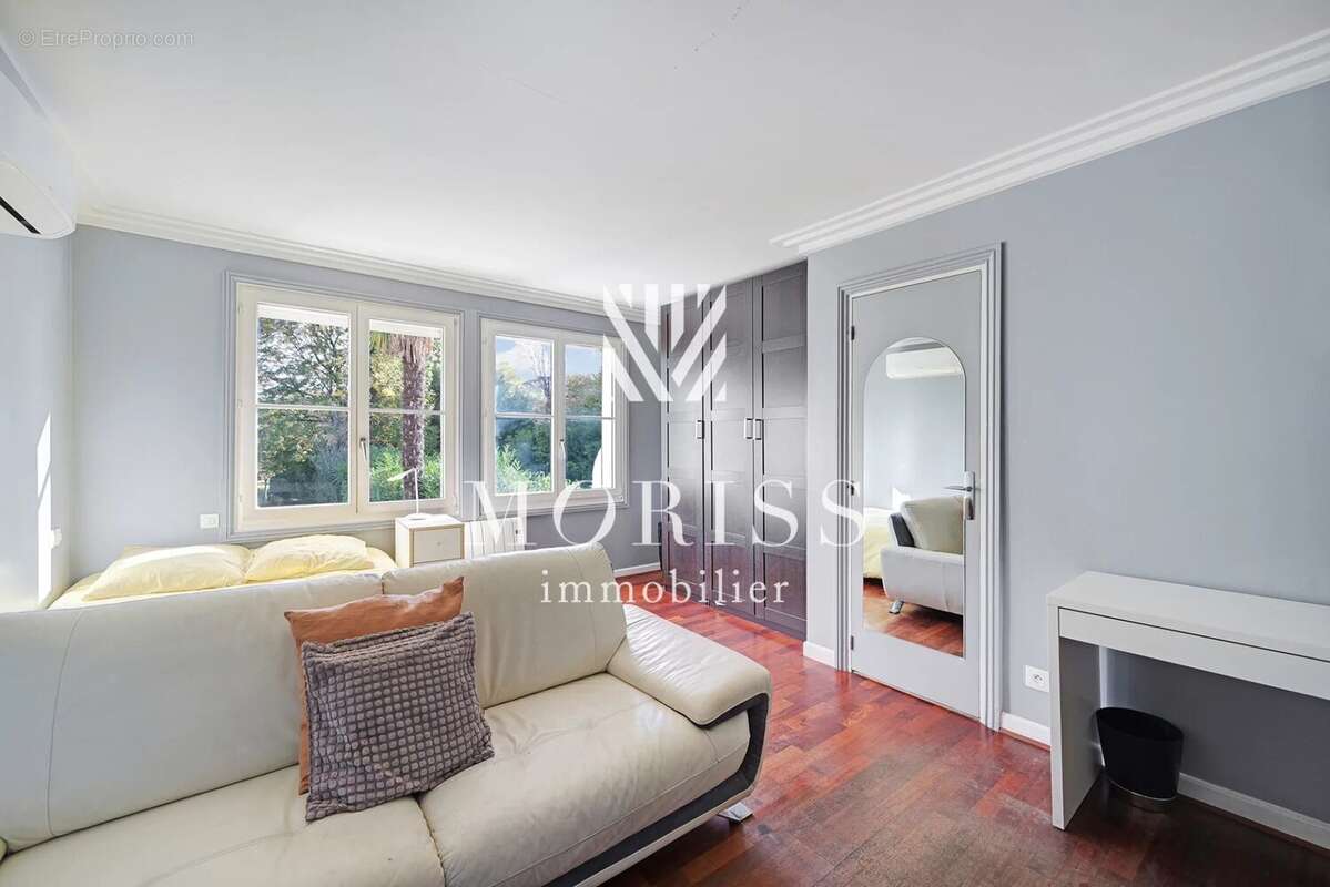 Maison à NOGENT-SUR-MARNE