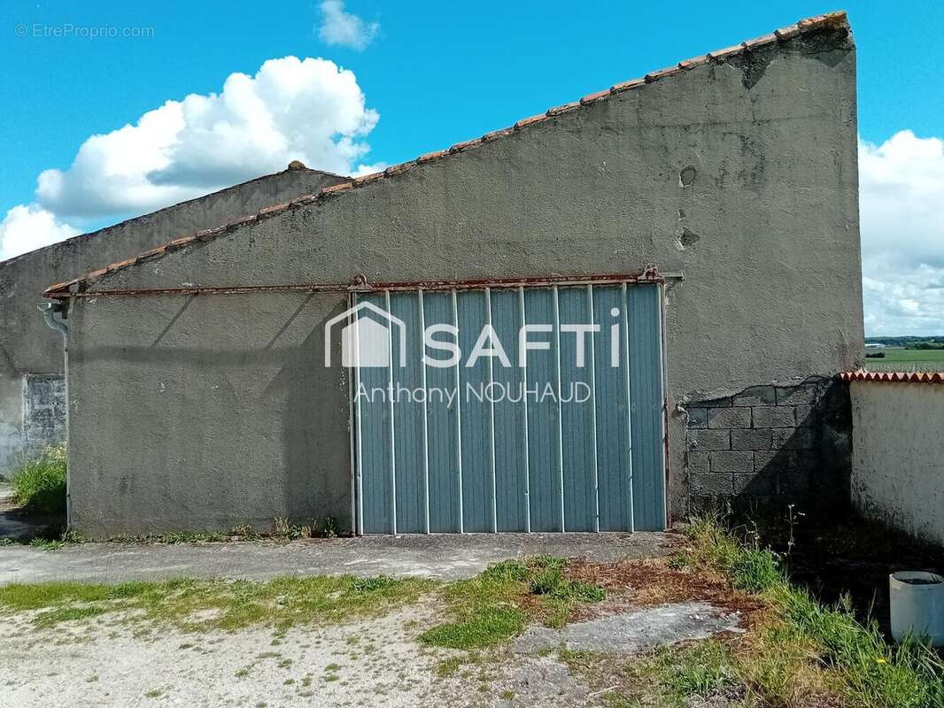 Photo 8 - Maison à GENSAC-LA-PALLUE