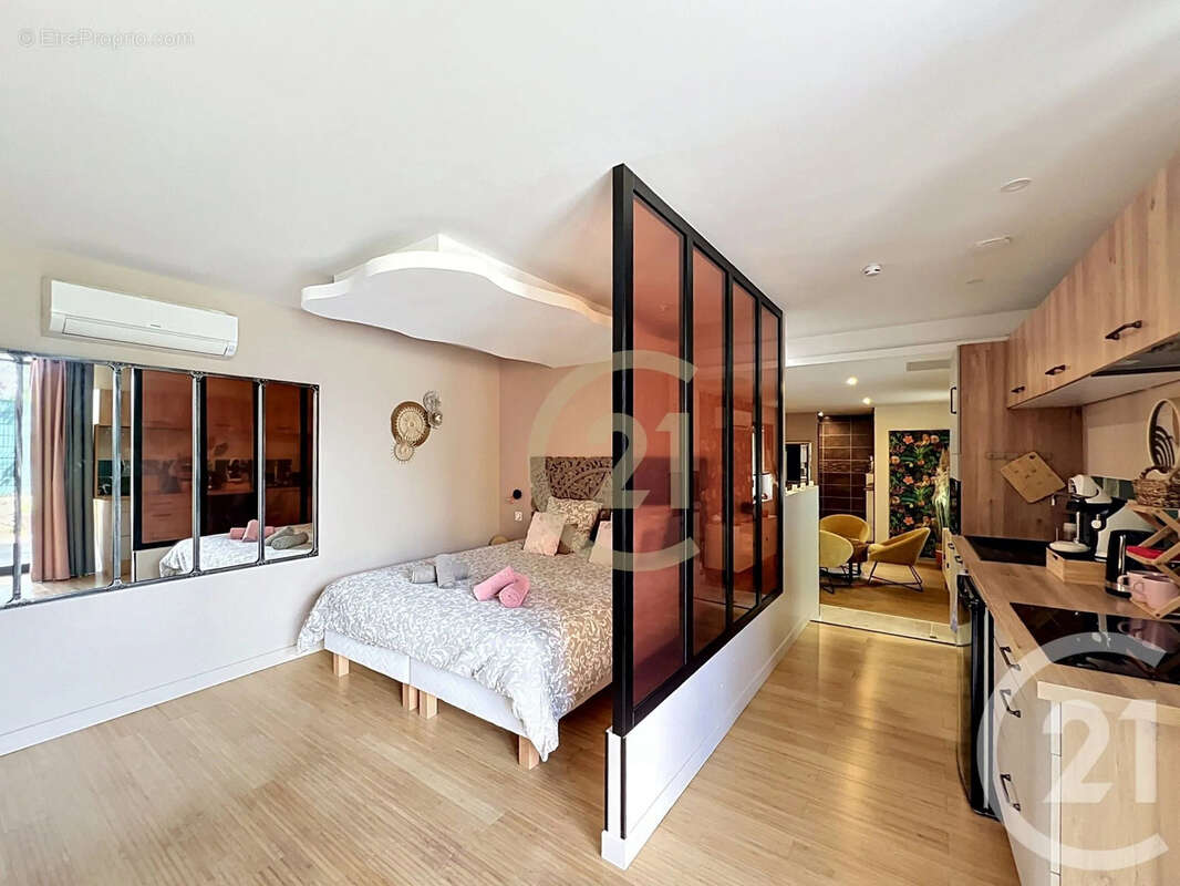 Maison 190 m² à Uzes  - photo 11