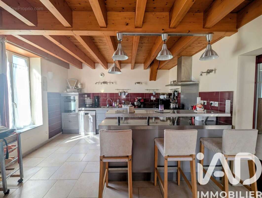 Photo 2 - Maison à YVES