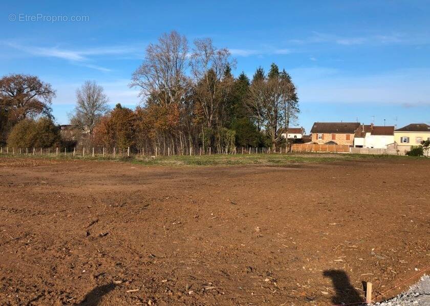 Terrain à PANAZOL