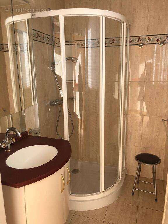 Appartement à DIVONNE-LES-BAINS