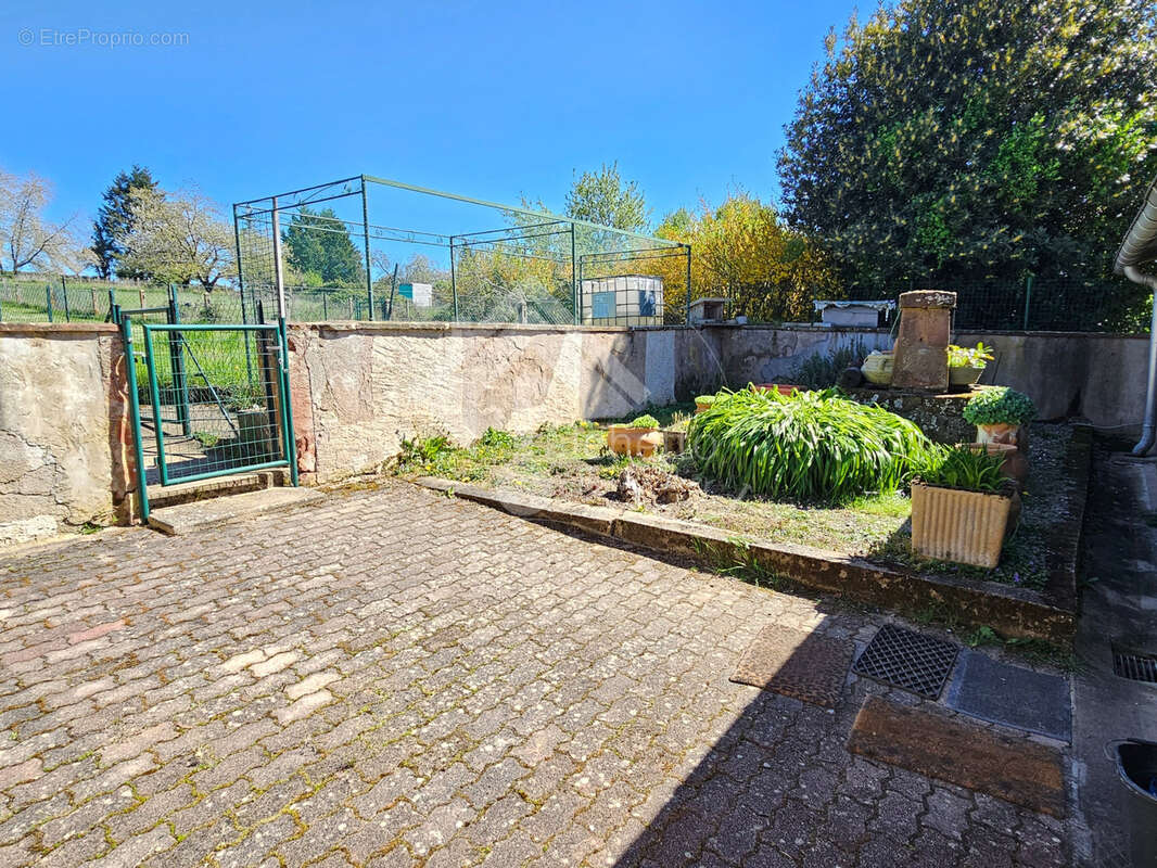 Maison à SAINT-LEON