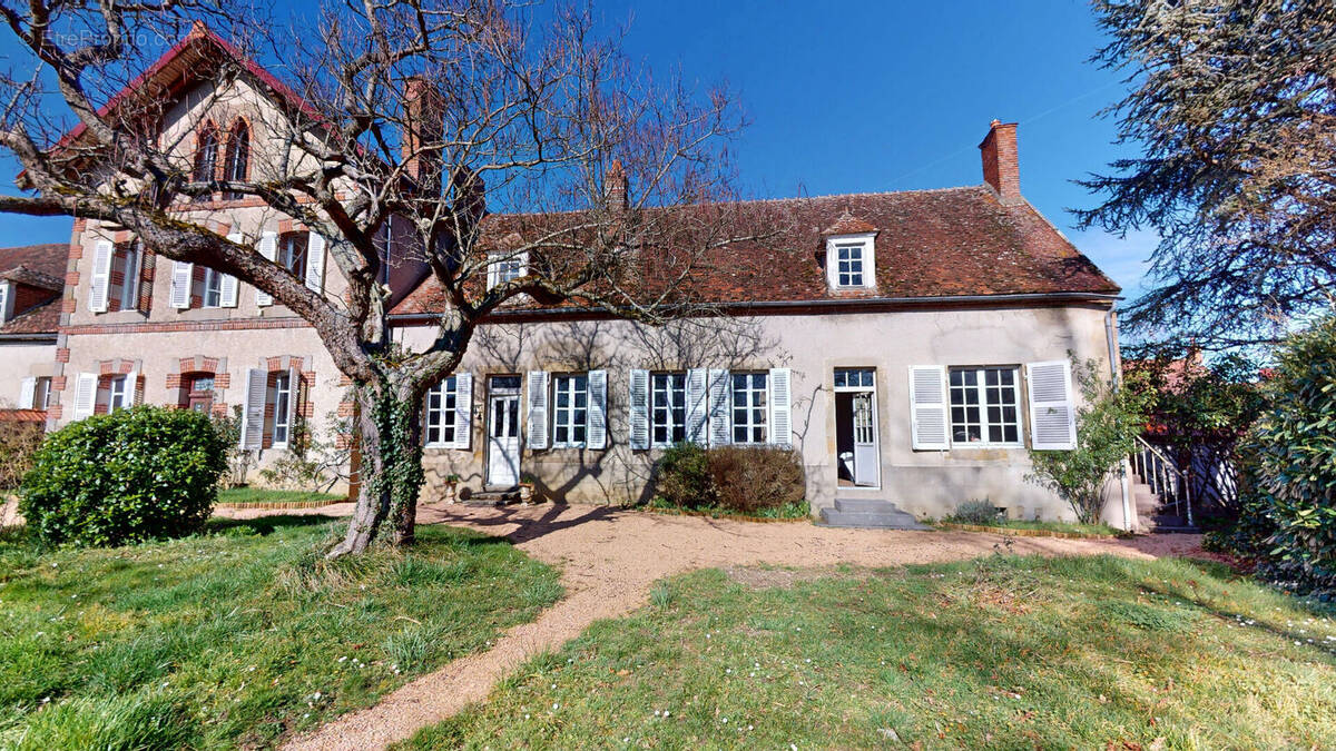 Maison à CRESSANGES