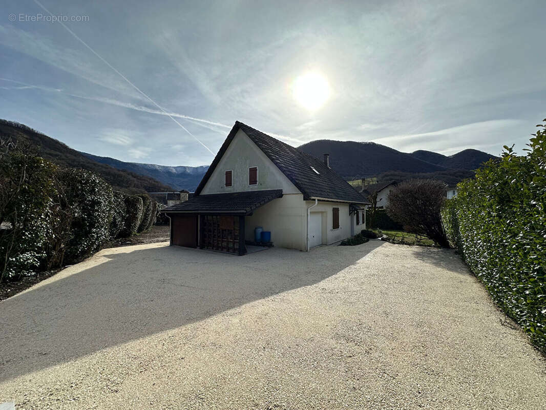 Maison à VIF