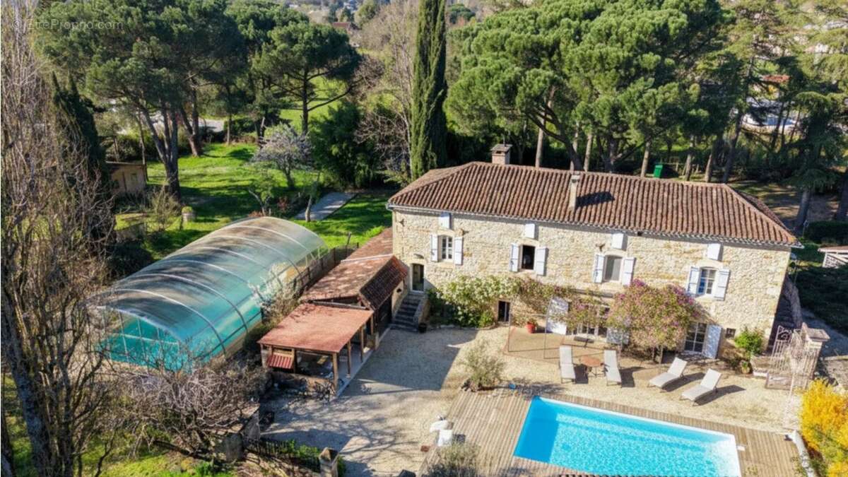 Maison à PUY-L'EVEQUE