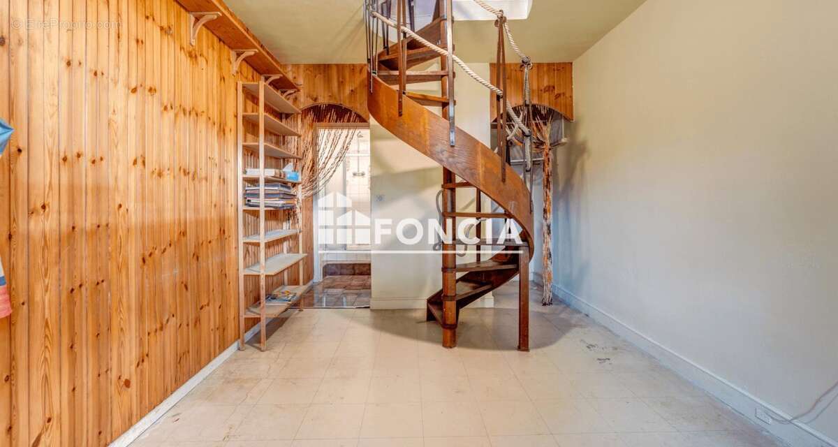 Appartement à NOISY-LE-ROI