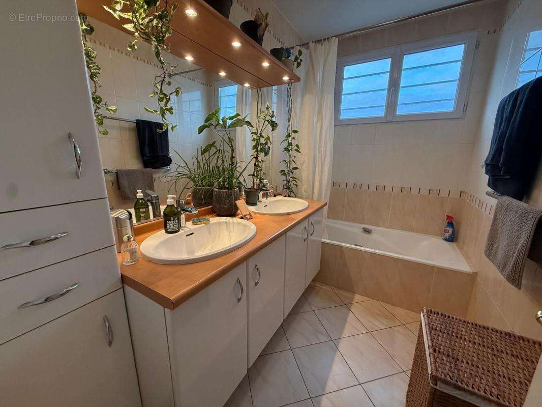 Appartement à DRANCY