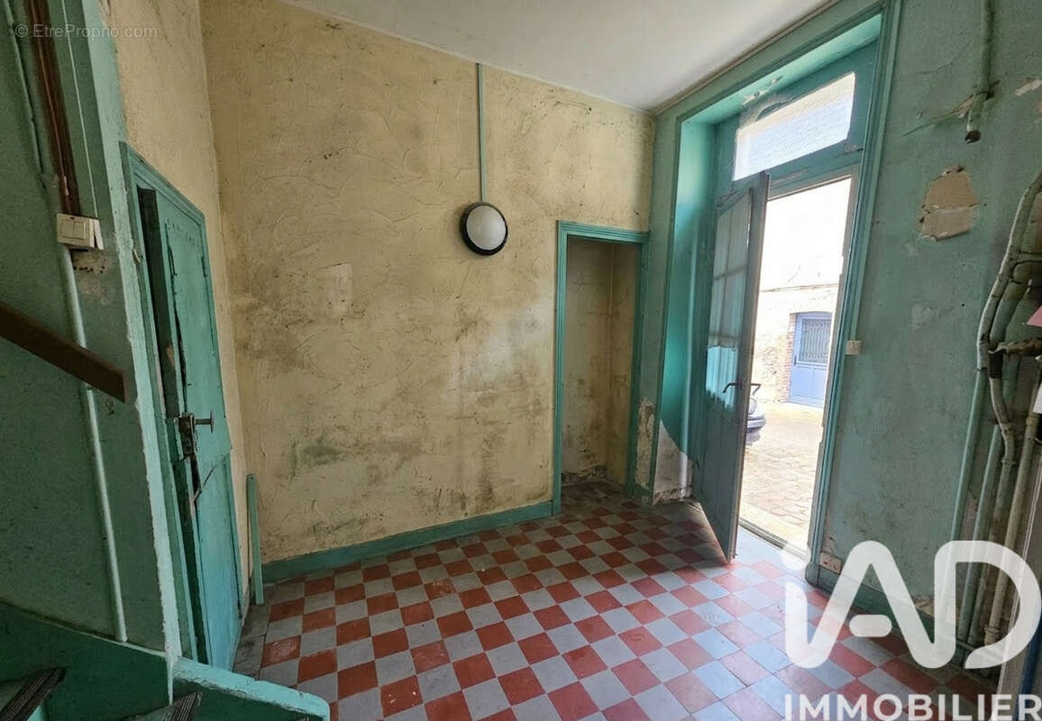 Photo 2 - Appartement à JOIGNY