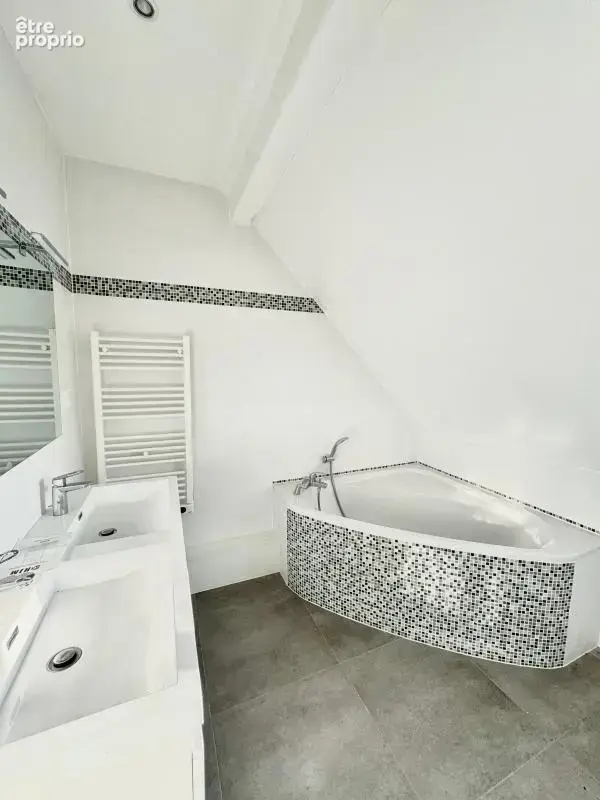 Appartement À Vendre - photo 4