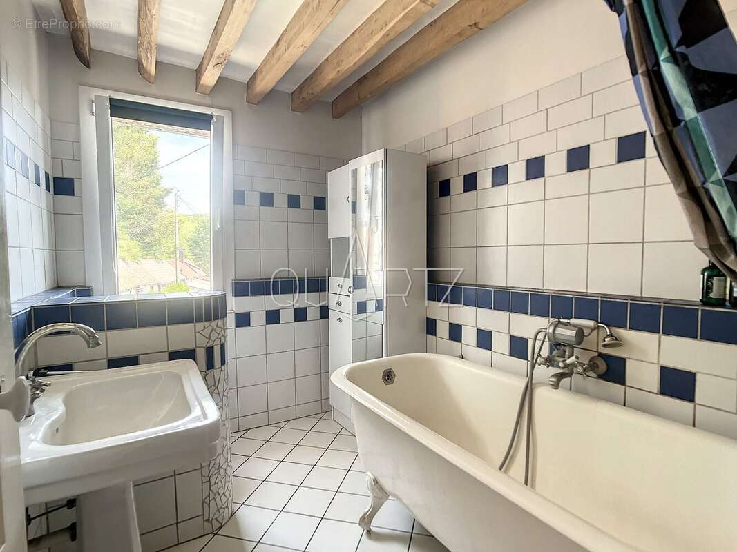 Maison à CHAUMONT-EN-VEXIN