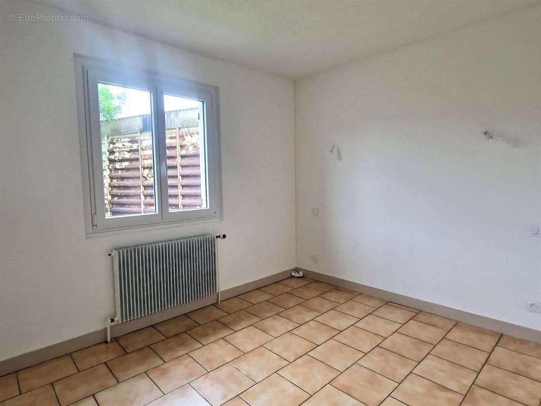 Maison à SAINT-LUBIN-DES-JONCHERETS