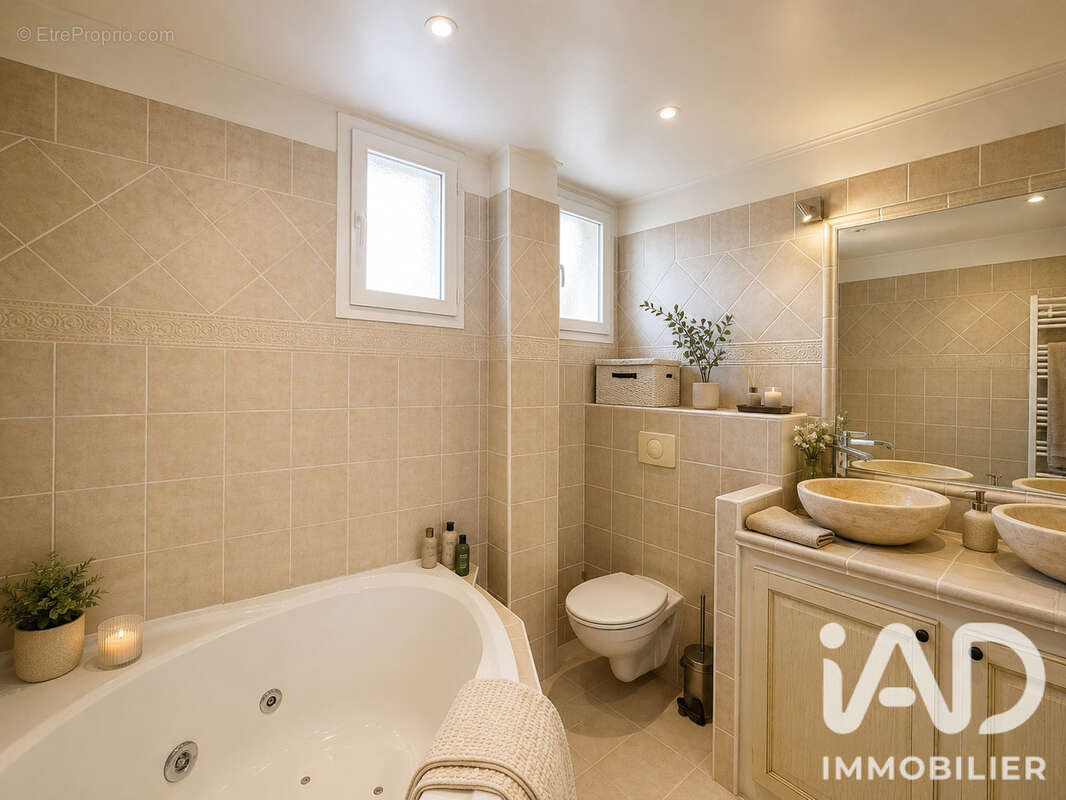 Appartement 68 m² à Antibes  - photo 5