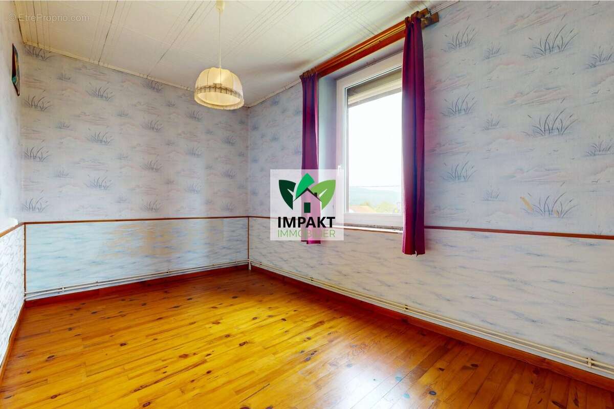 Maison à CHAMPAGNEY