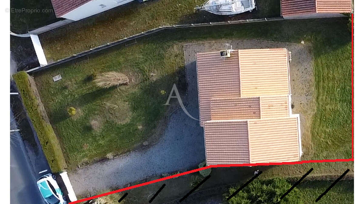 Maison à LA CHAIZE-GIRAUD