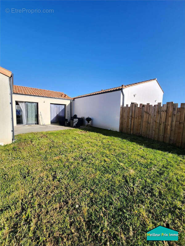 Maison à LA LIMOUZINIERE