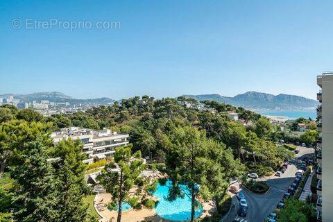 Appartement à MARSEILLE