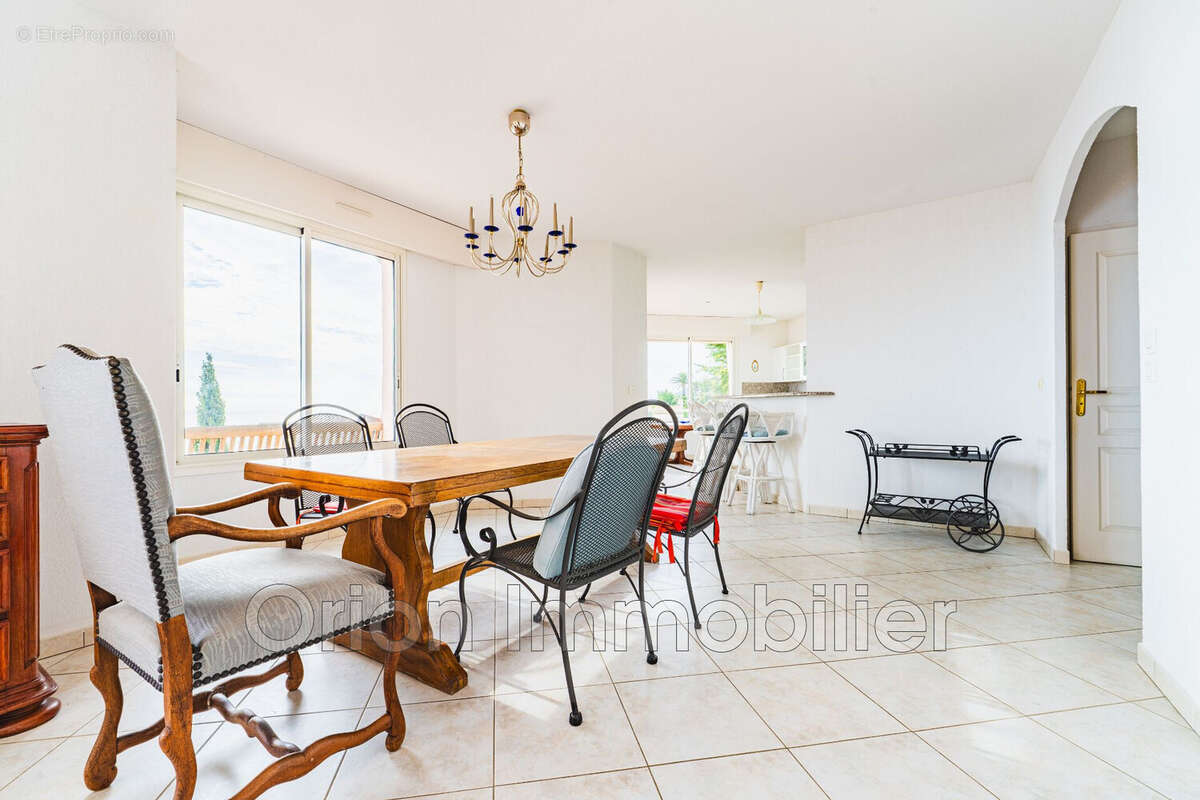 Maison à SAINT-RAPHAEL