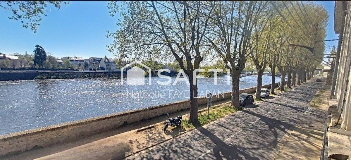 Photo 1 - Maison à CHATELLERAULT