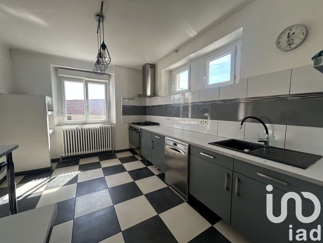 Photo 8 - Maison à BROUVELIEURES