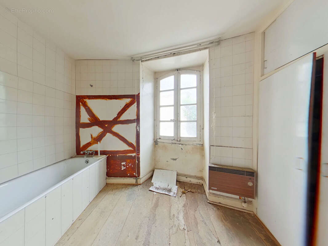 Maison à L&#039;ISLE-JOURDAIN