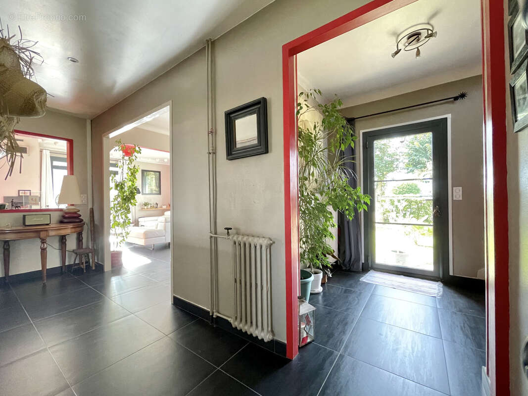 Maison à SAINT-CONTEST