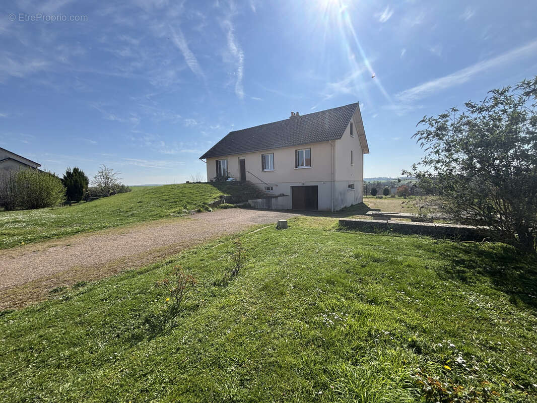 Maison à CHATILLON-SUR-SEINE