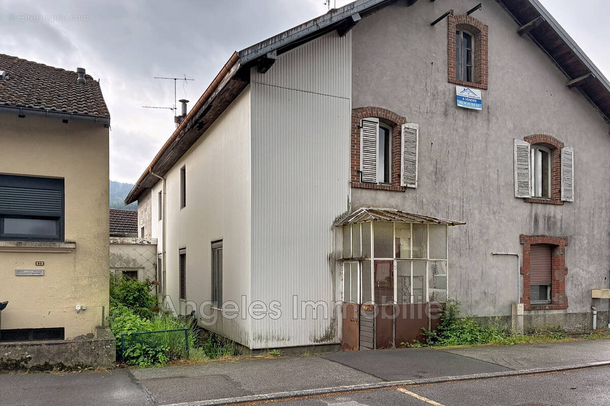 Maison à SAULXURES-SUR-MOSELOTTE