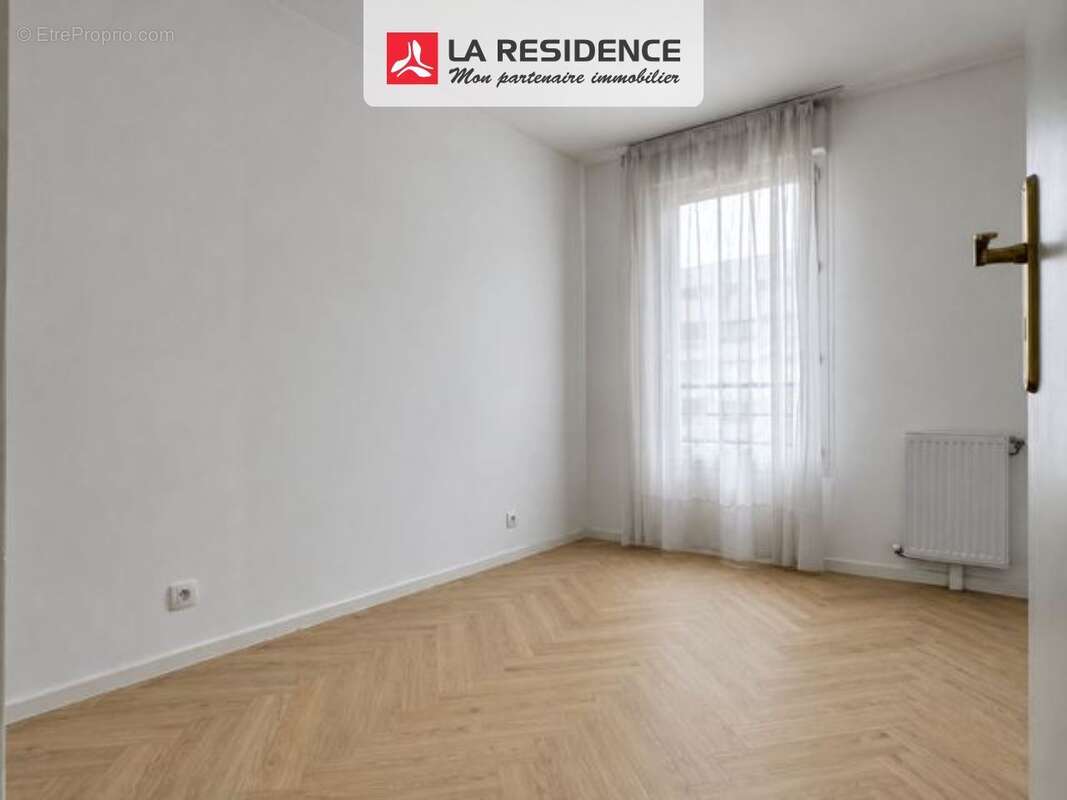Appartement 58 m² à Cergy  - photo 8
