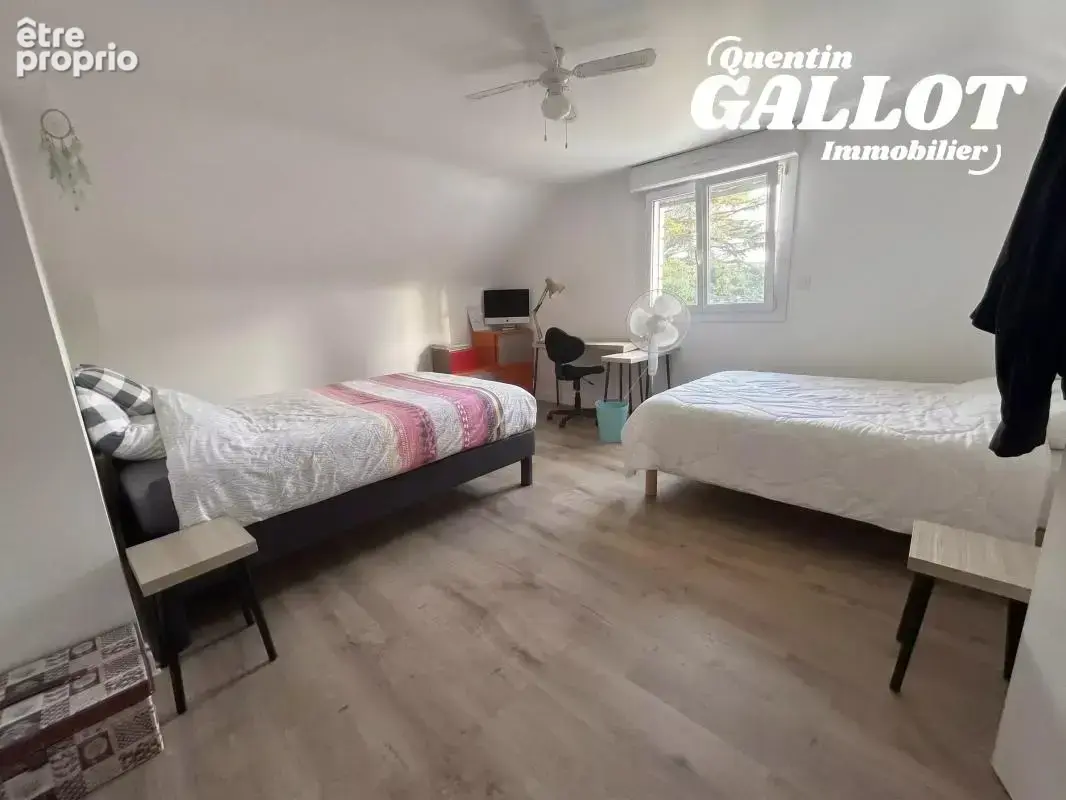Nouveauté et exclusivité - Maison familiale 5 chambres à Theix-Noyalo - photo 7