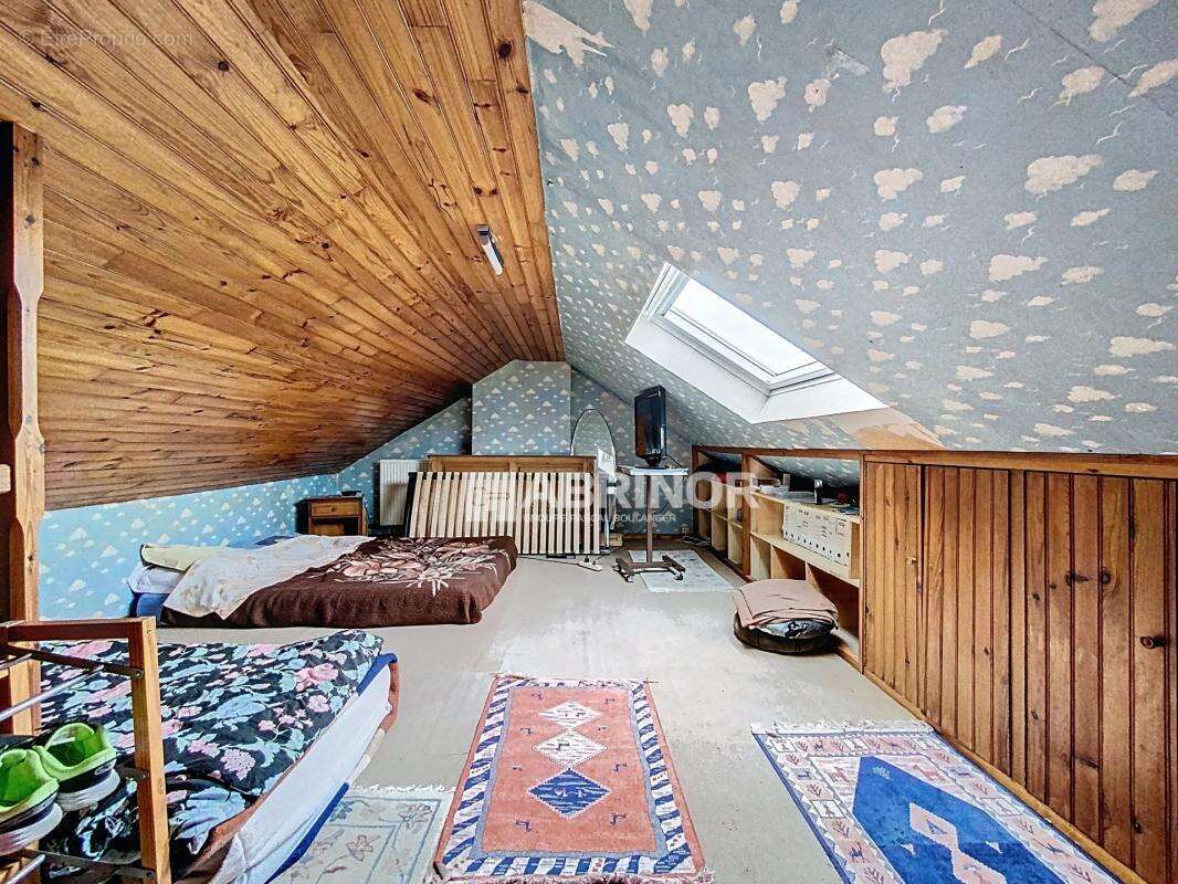 Maison à NEUVILLE-EN-FERRAIN