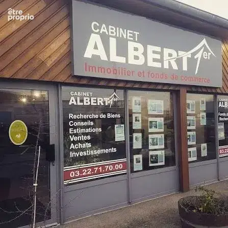 Photo Commerce à Le Bourg-D'oisans au prix de 156 800€