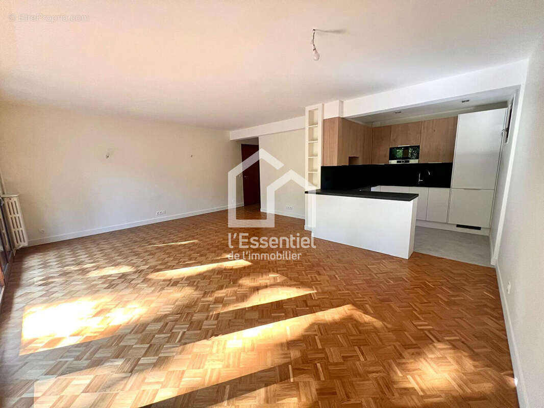 Appartement à MAISONS-LAFFITTE