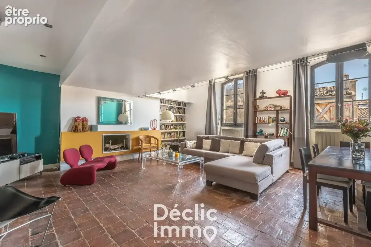 Appartement T5 en duplex Quartier Saint-Paul - photo 2