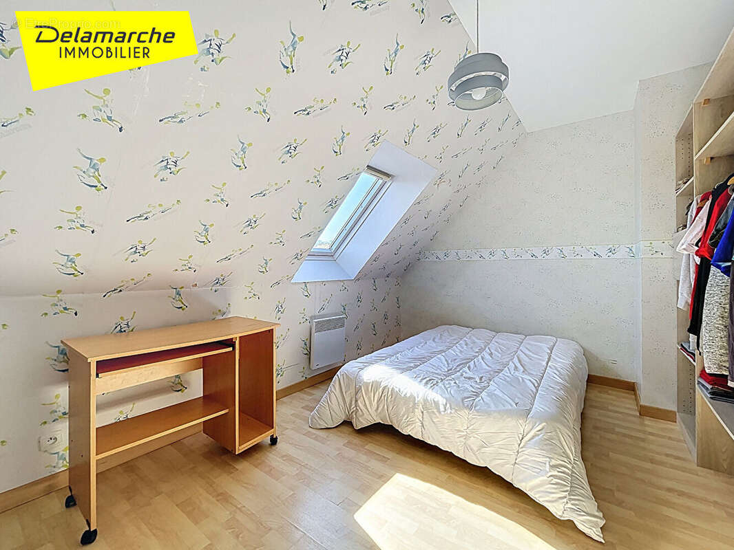 Maison à SAINTE-CECILE