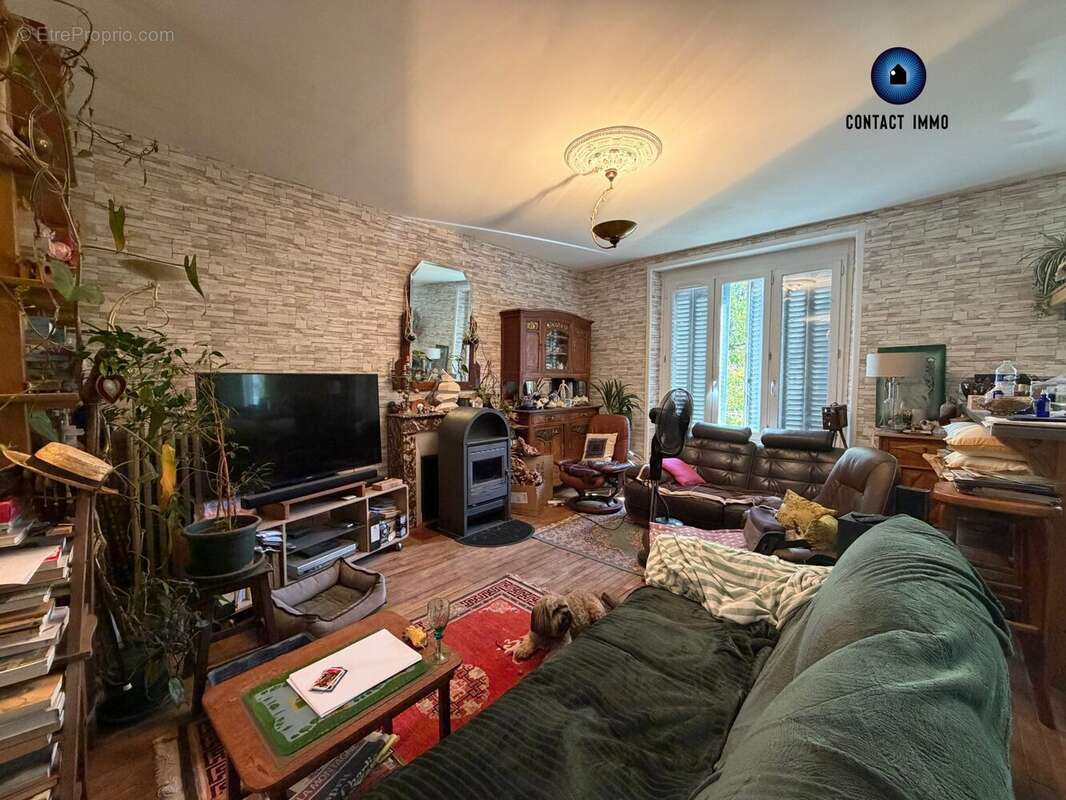 Maison 163 m² à Voutezac  - photo 3