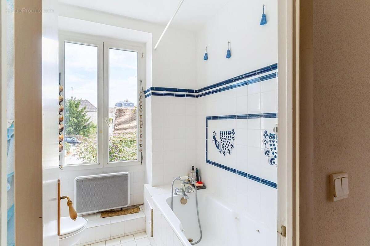 Photo 4 - Maison à FEUCHEROLLES