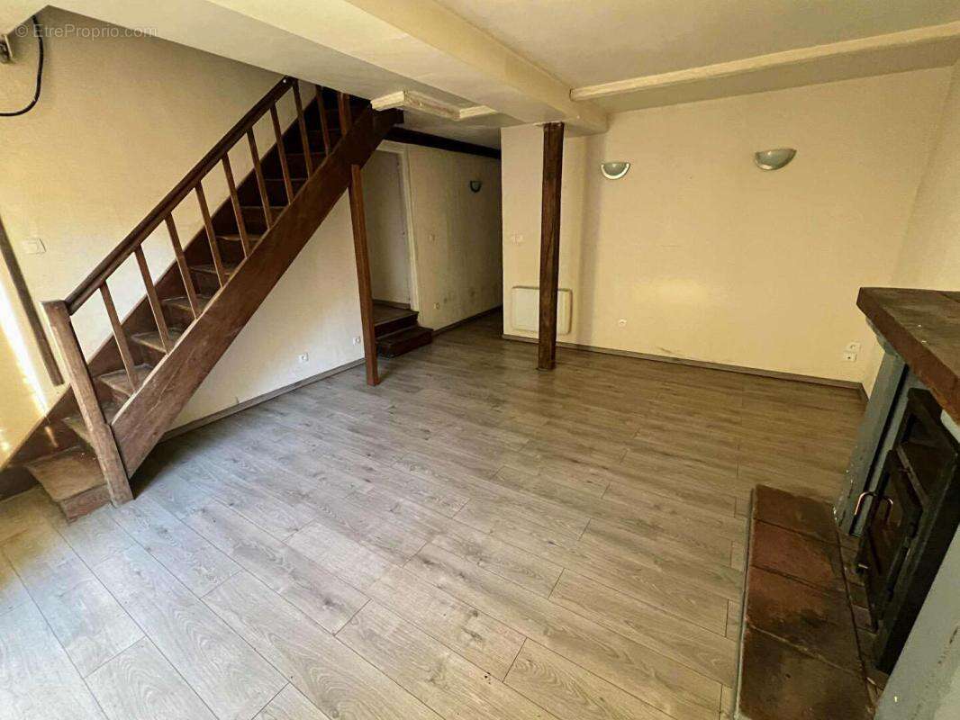 Maison de village Sarrazac 6 pièce(s) 110 m2 - photo 7