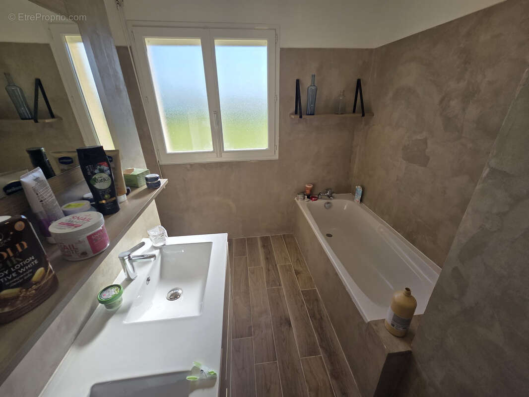 Maison à SAINT-AUBIN-ROUTOT