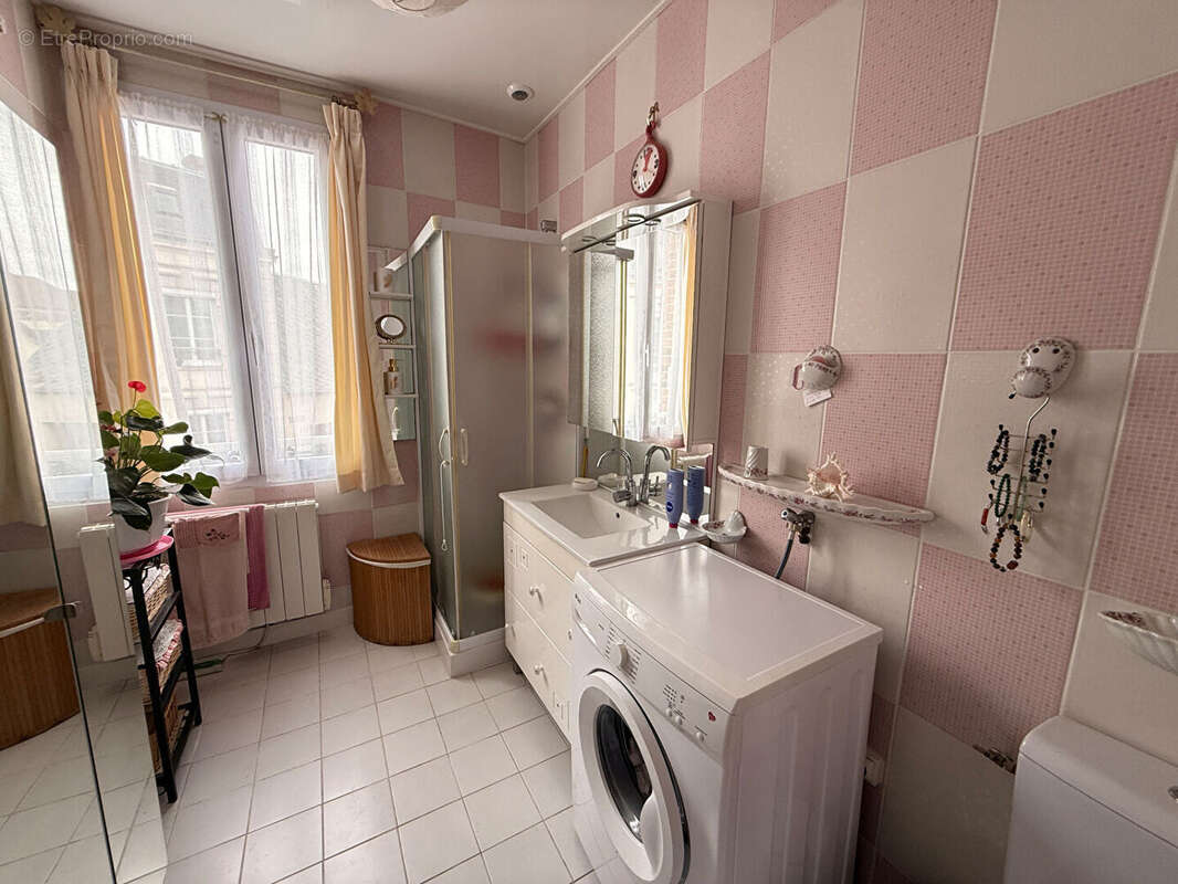 Maison 78 m² à Voves  - photo 4
