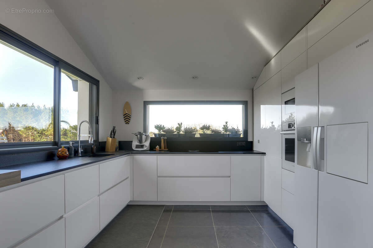 Maison à SAUBRIGUES