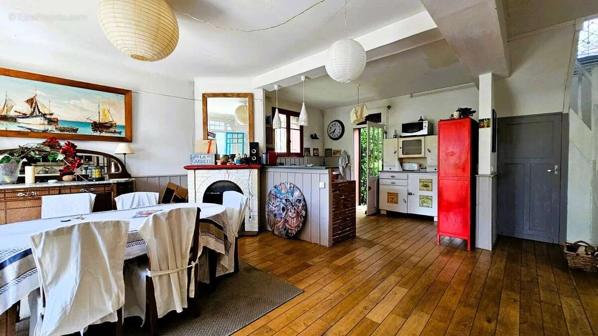 Maison à SAINT-PALAIS-SUR-MER